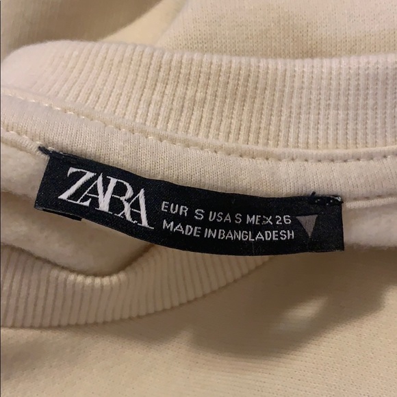 NWOT Zara Ruffled Sweater - Picture 2 of 2